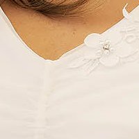 Fehér ruha rövid harang tüllből 3d virágos díszítéssel