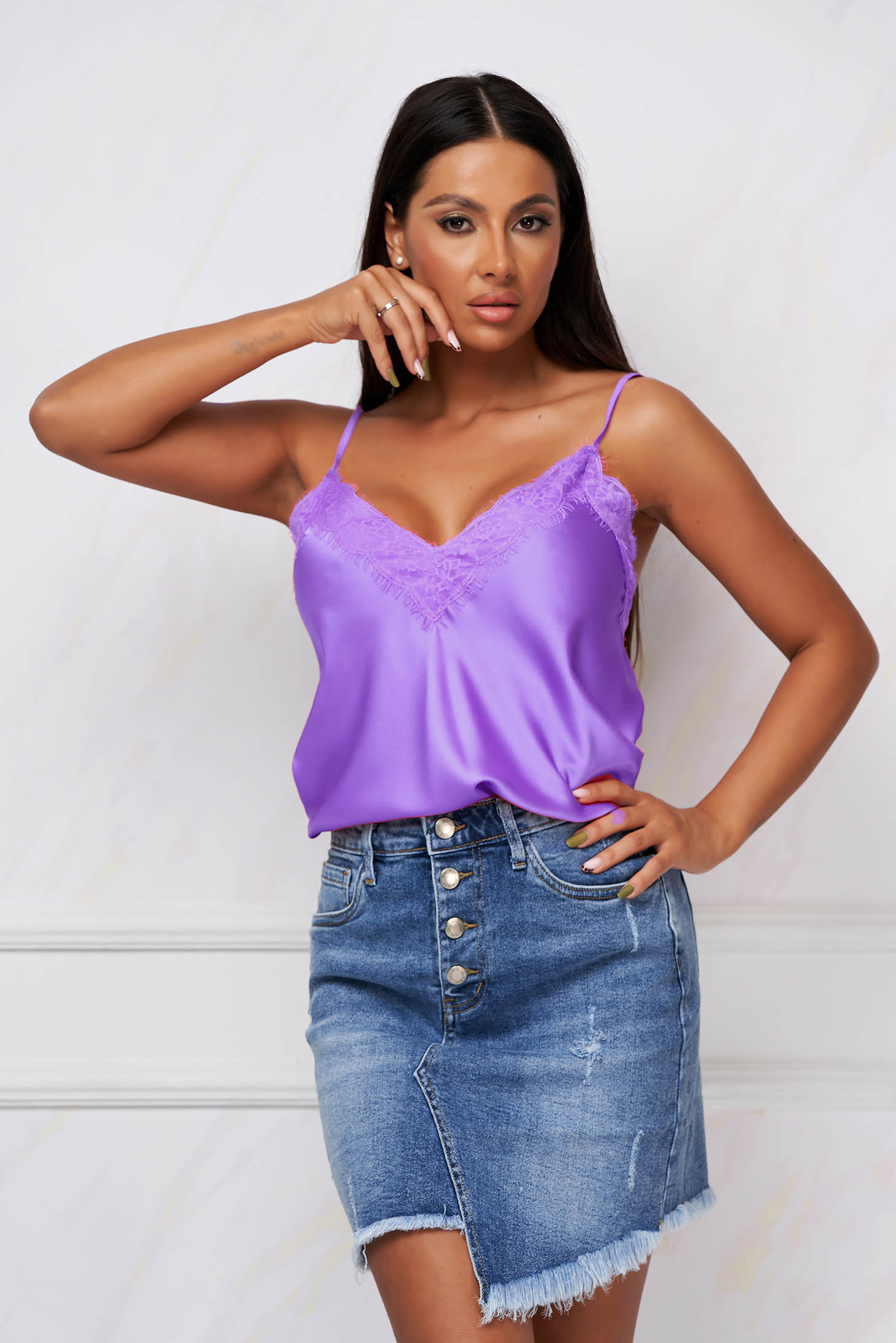 Lila top shirt from satin loose fit with lace details