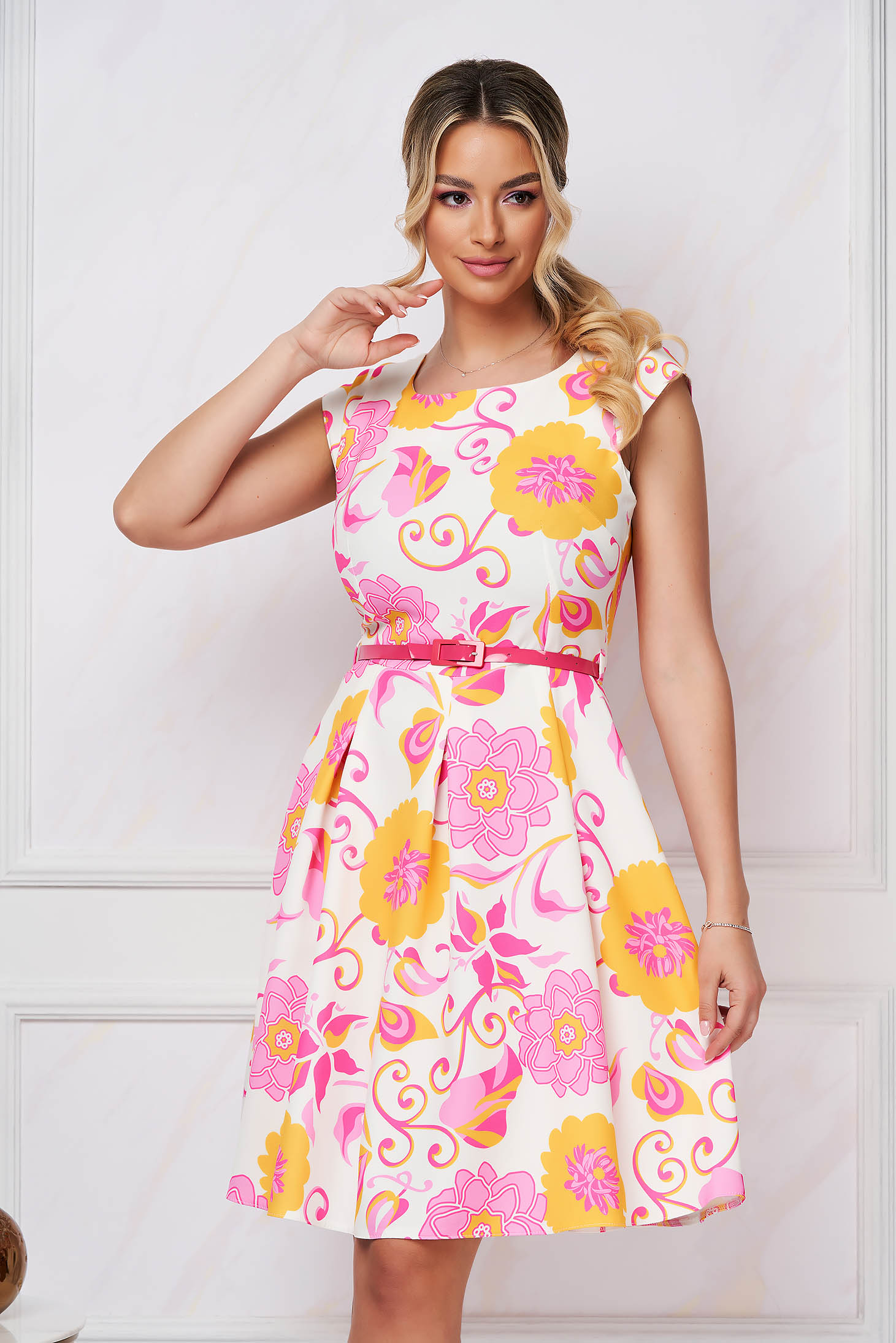 Dress short cut cloche elastic cloth with floral print
