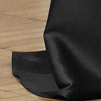 Rochie din satin neagra lunga in clos crapata pe picior - Artista