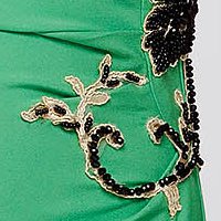 Zöld ceruza ruha rugalmas szövetből gyöngy díszítéssel