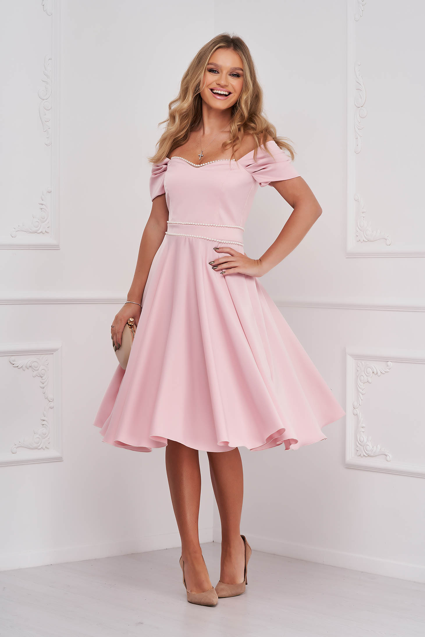 Lightpink dress cloche naked shoulders with pearls taffeta