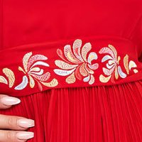 Midi harang piros StarShinerS hímzett rakott muszlin ruha övvel ellátva