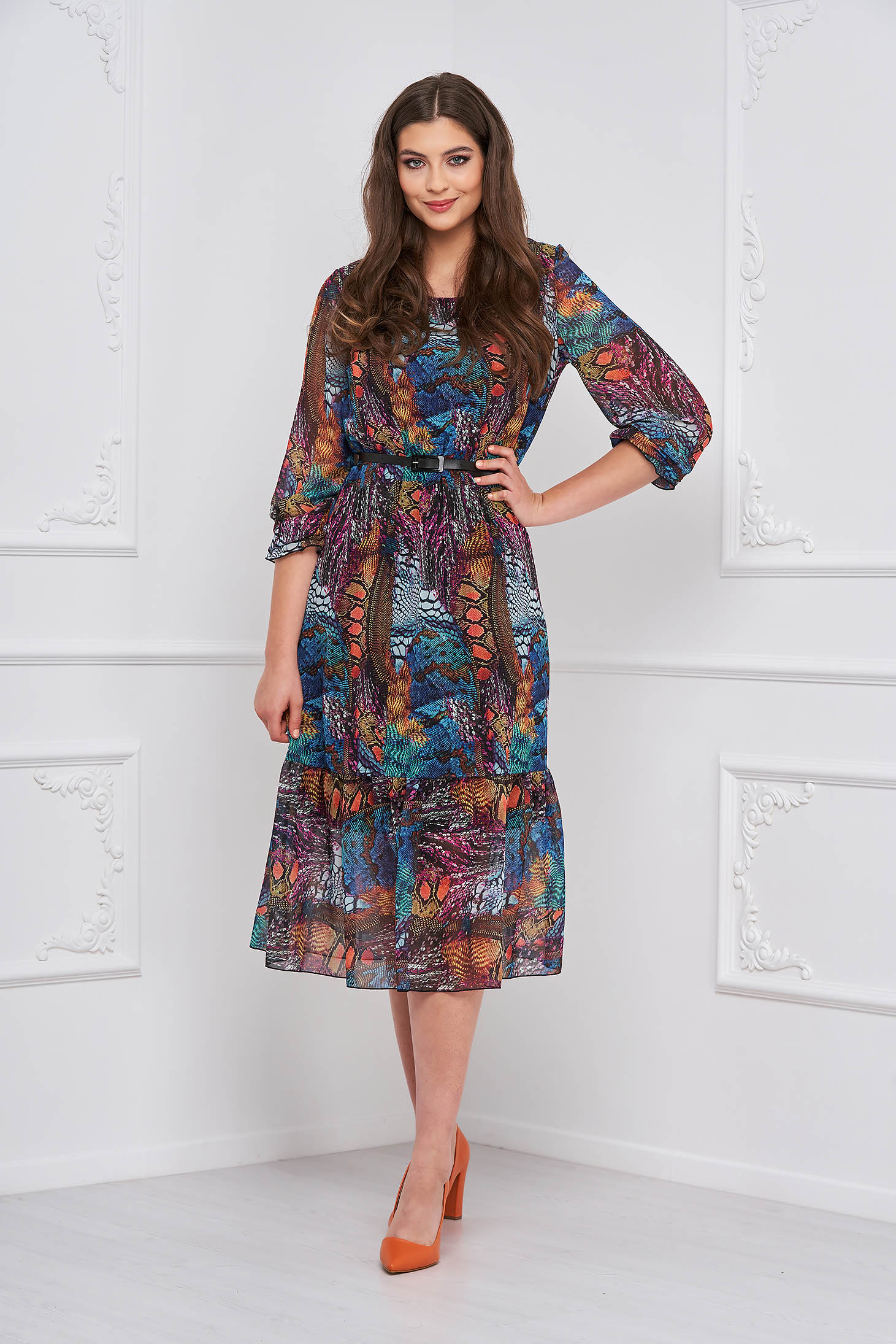 Dress from veil fabric midi loose fit accessorized with belt