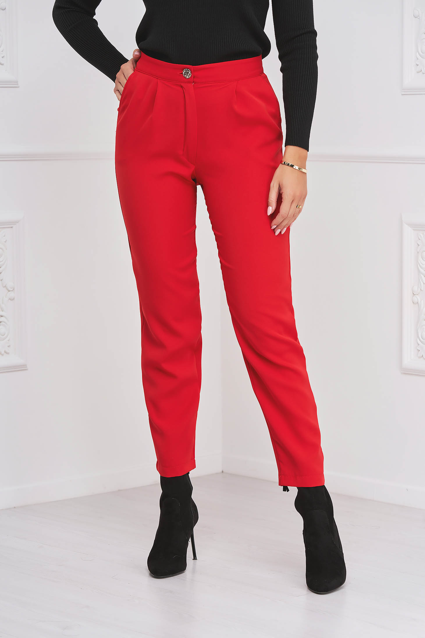Pantaloni din stofa elastica rosii conici cu talie normala si buzunare laterale - StarShinerS