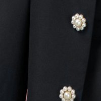 Kabát fekete egyenes gyöngy díszítéssel rugalmas szövet