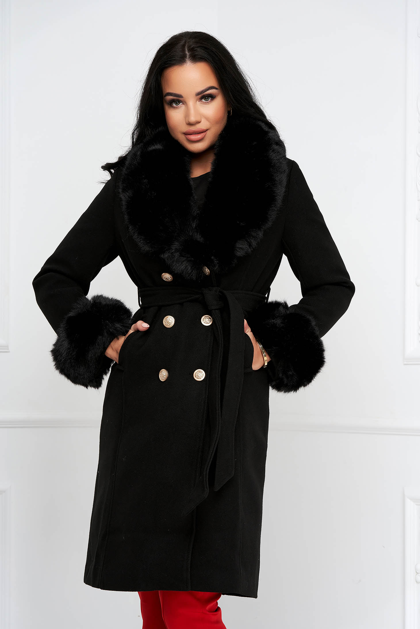 Palton din lana negru in clos cu guler si mansete din blana ecologica - SunShine