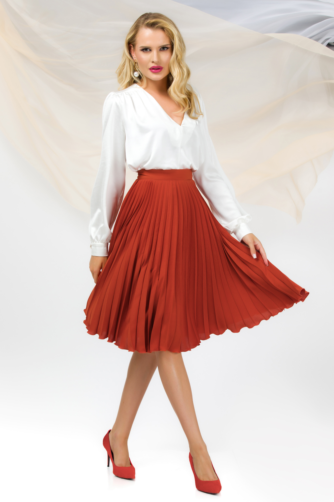 Bricky skirt pleated crepe cloche high waisted