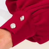 Piros rövid ceruza bő ujjú ruha rugalmas szövetből dekoratív gombokkal