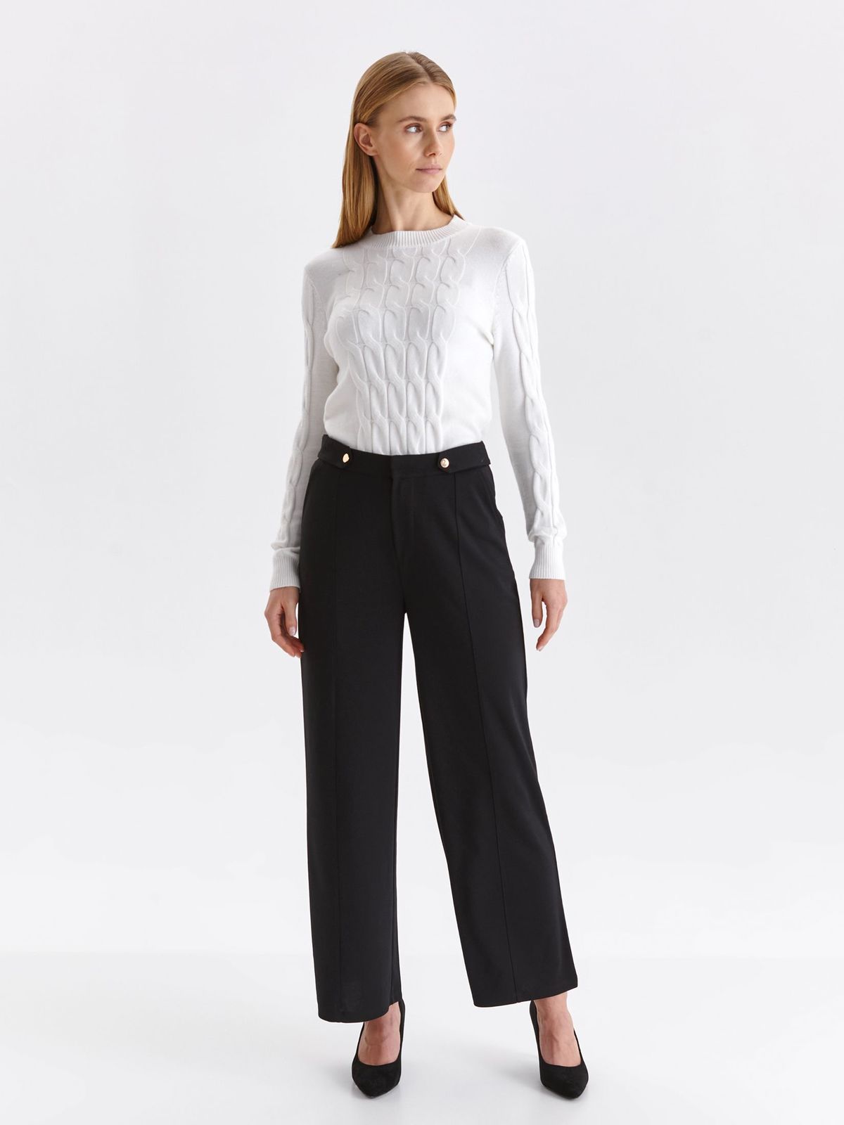 White sweater knitted loose fit raised pattern