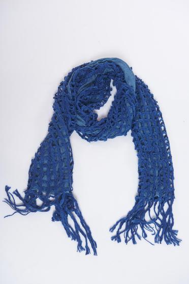 Blue scarf knitted with fringes