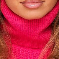 Pink kötött bő szabású pulóver magas gallérral