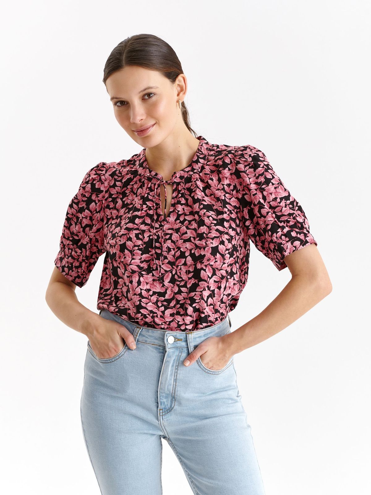 Body thin fabric with easy cut short sleeve with puffed sleeves