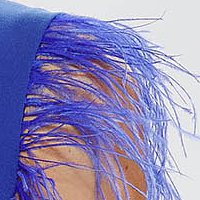 Rochie din stofa usor elastica albastra in clos cu pene - Fofy
