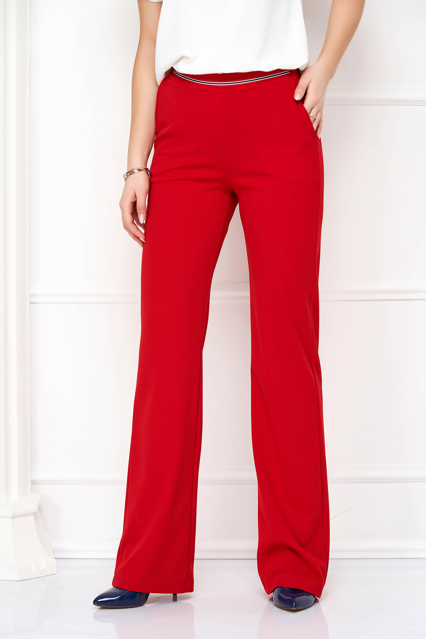 Red Flared Long Crepe Pants with Pockets - StarShinerS 1 - StarShinerS.com