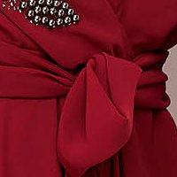 Rochie din voal rosu-inchis midi in clos cu aplicatii cu perle si pietre strass