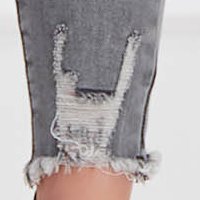 Grey High-Waisted Skinny Jeans with Belt Accessory - SunShine