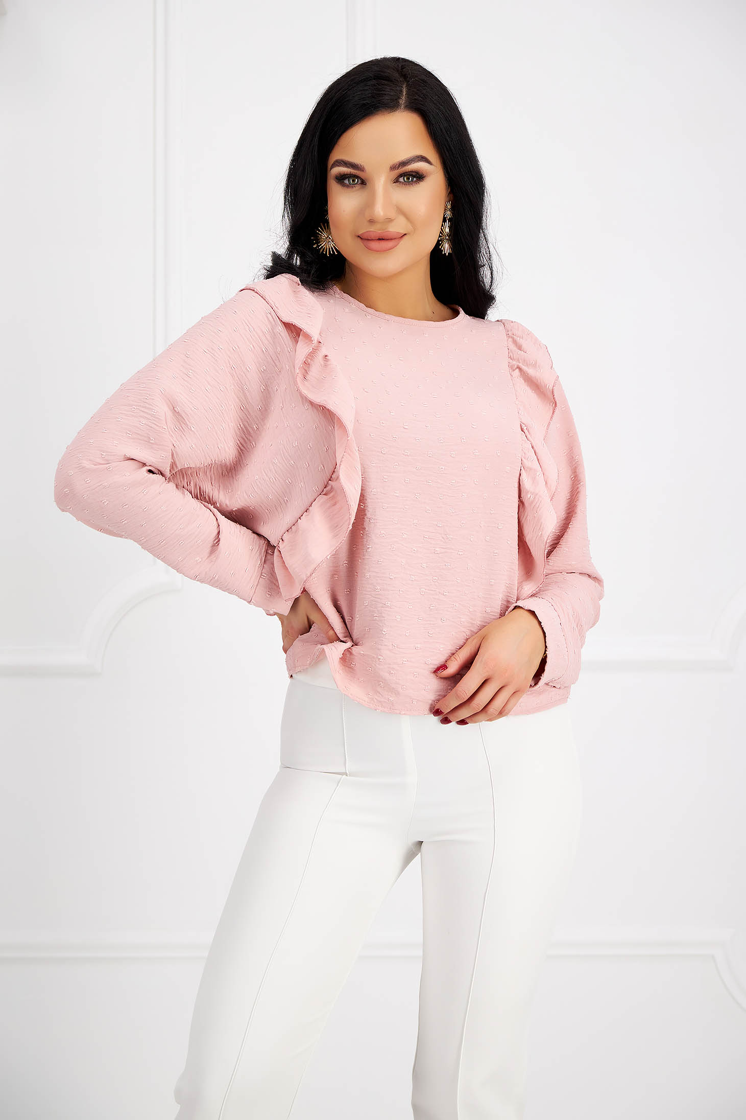 Ladies' georgette blouse with powder-pink plumeti appliques, featuring a loose fit and ruffles - SunShine 1 - StarShinerS.com