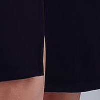 Black pencil skirt made of thin slightly elastic fabric with pleats at the waist and front slit - Fofy