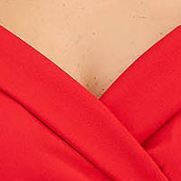 Rochie din crep rosie tip creion cu umeri goi si pliuri laterale- SunShine