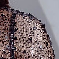 Fekete rövid bő szabású rakott, pliszírozott ruha tüllből
