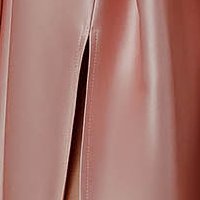 Világos rózsaszínű hosszú harang derekvonalon rakott taft ruha
