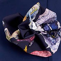 - StarShinerS dark blue lady set with floral print elastic cloth with flower shaped brestpin thin fabric