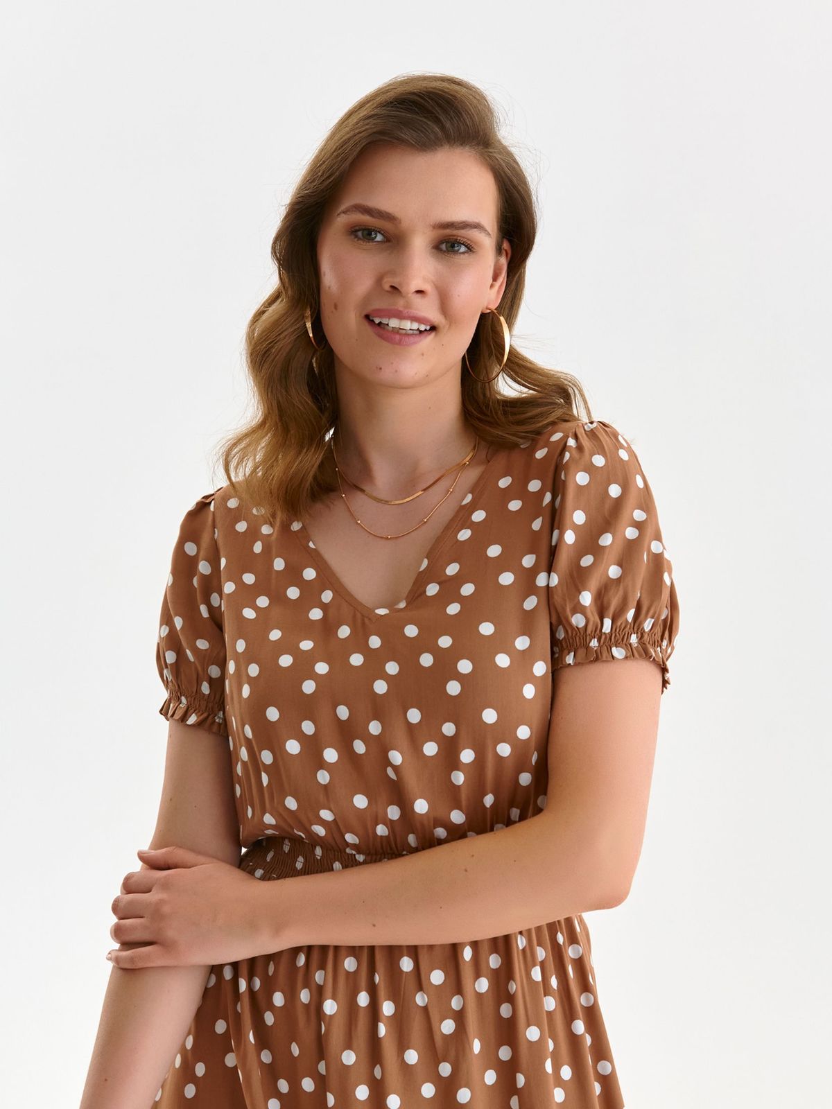 Brown dress midi cloche with elastic waist thin fabric short sleeves with puffed sleeves