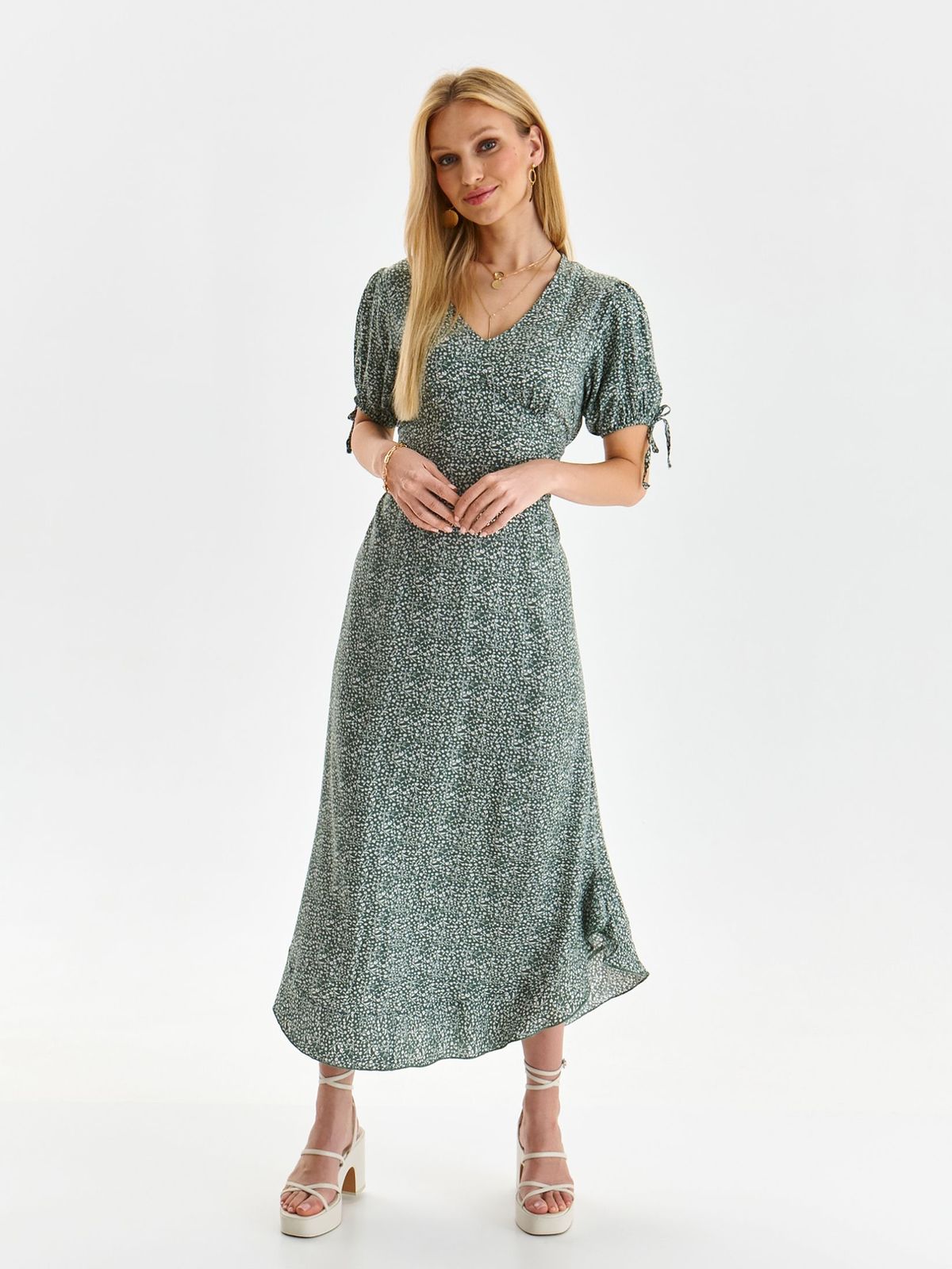 Green dress thin fabric cloche with puffed sleeves short sleeves