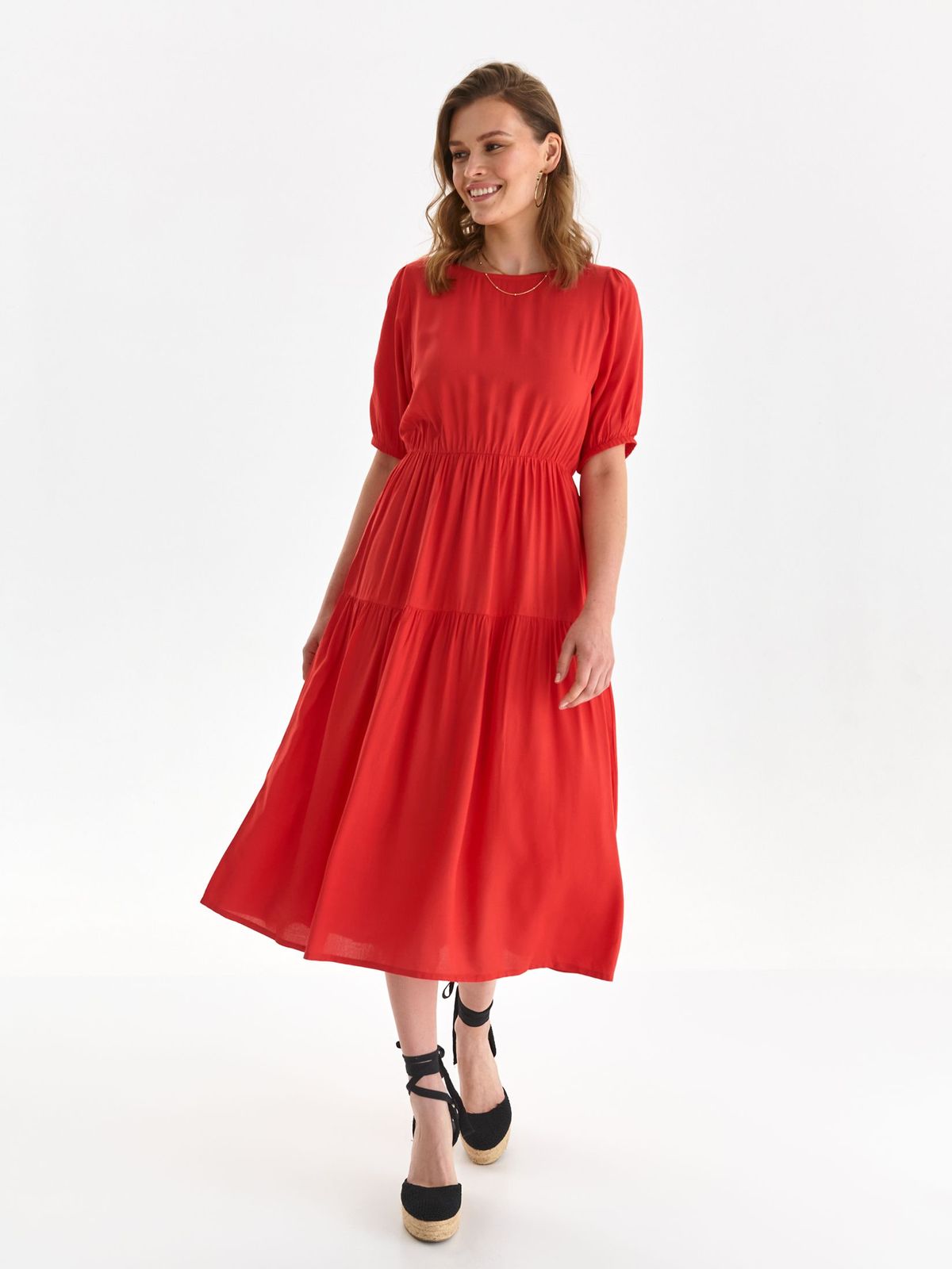 Red dress midi cloche with elastic waist thin fabric with puffed sleeves