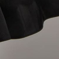 Fekete vékony szatén anyagú midi harang ruha öv tipusú kiegészitővel gyöngy díszítéssel - StarShinerS