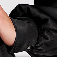 Fekete szaténból készült hosszú ruha átlapolt, strassz köves díszítéssel - StarShinerS
