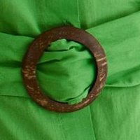 Ruha zöld pamutból készült rövid bő szabású zsebes övvel ellátva