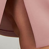 Púder rózsaszín rövid neopren ceruza ruha gyöngy és toll díszítéssel