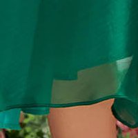 Zöld midi organza harang ruha öv típusú kiegészítővel és bő ujjakkal