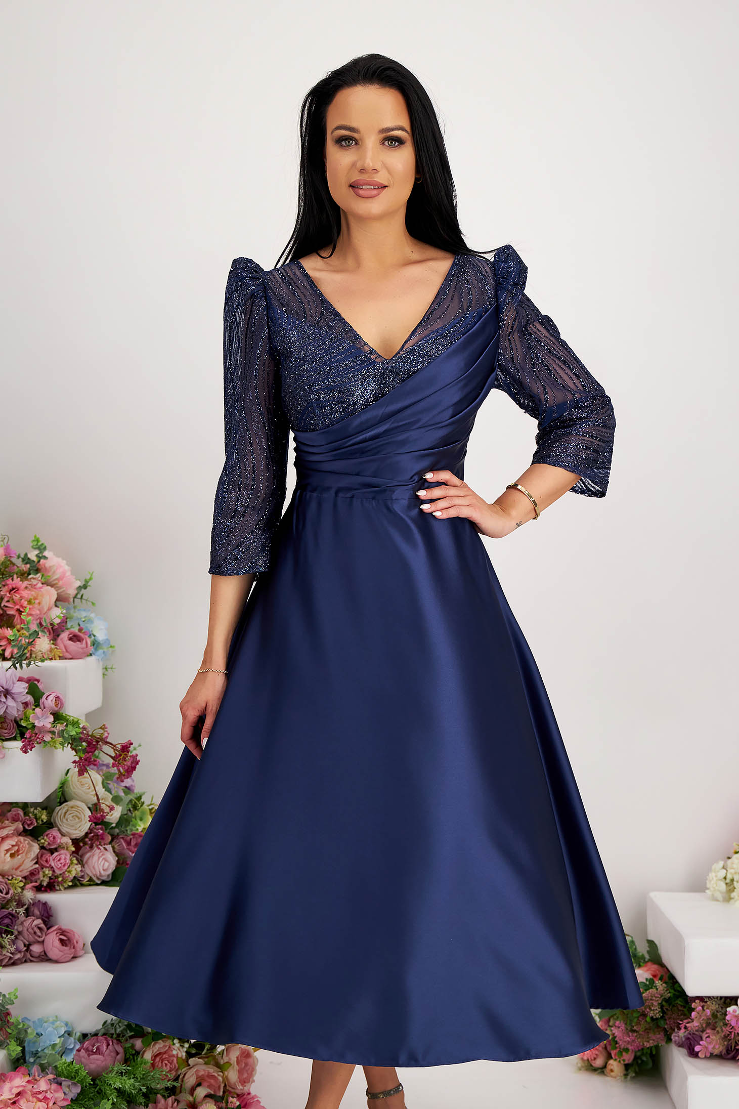Dark blue dress laced taffeta cloche high shoulders with glitter details