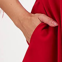 Rochie din stofa elastica rosie midi in clos cu buzunare laterale si pene