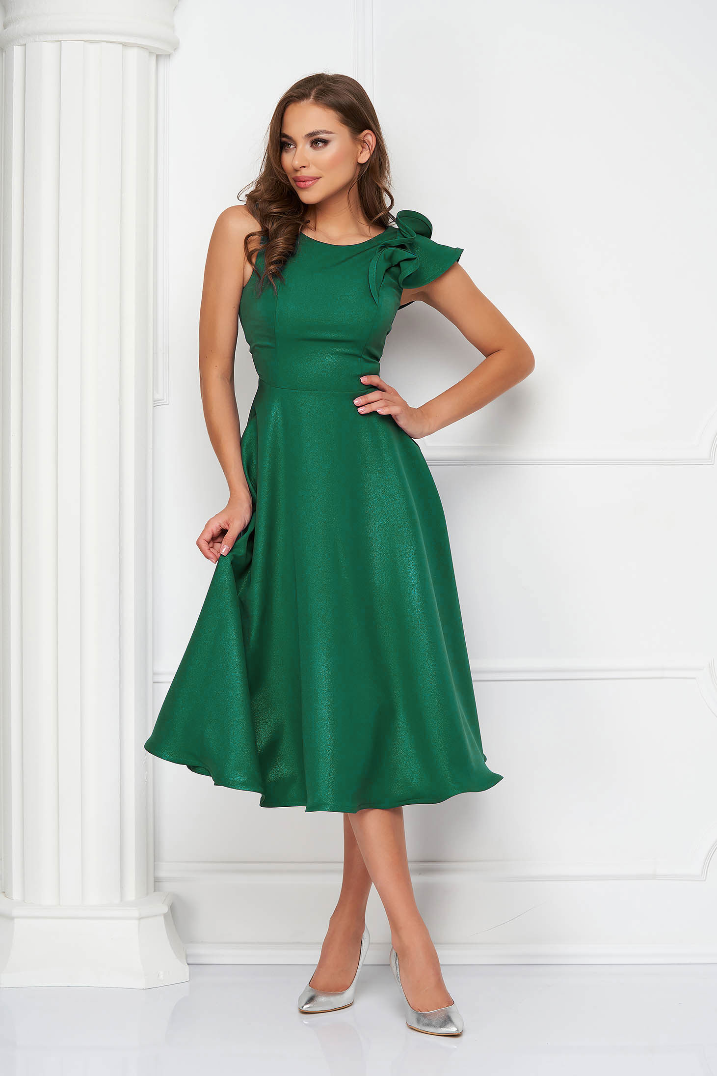 Green dress cloche elastic cloth with ruffled sleeves - StarShinerS