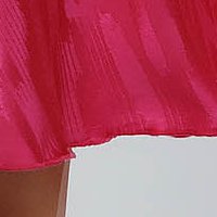 Rochie din material satinat roz in clos cu buzunare laterale accesorizata cu lant metalic - Fofy