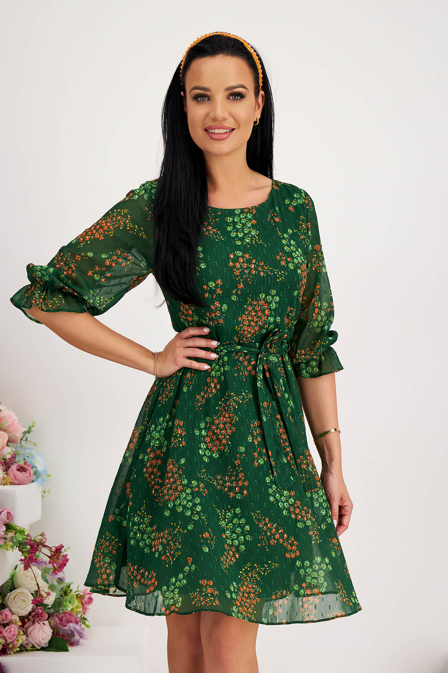 Green dress short cut cloche from veil fabric with puffed sleeves with 3/4 sleeves