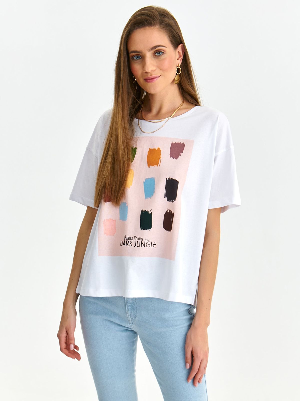 Slightly elastic cotton loose fit white t-shirt abstract
