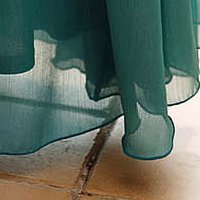 Sötétzöld muszlin hosszú harang ruha