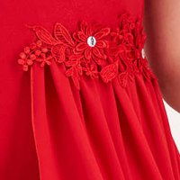 Midi krepp ceruza ruha - piros, mély dekoltázzsal, anyagátfedés muszlinból - StarShinerS