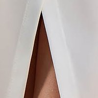 Rugalmas szövetü ivoire ruha - gumírozott derékkal, átfedett dekoltázzsal, bő ujjakkal - StarShinerS