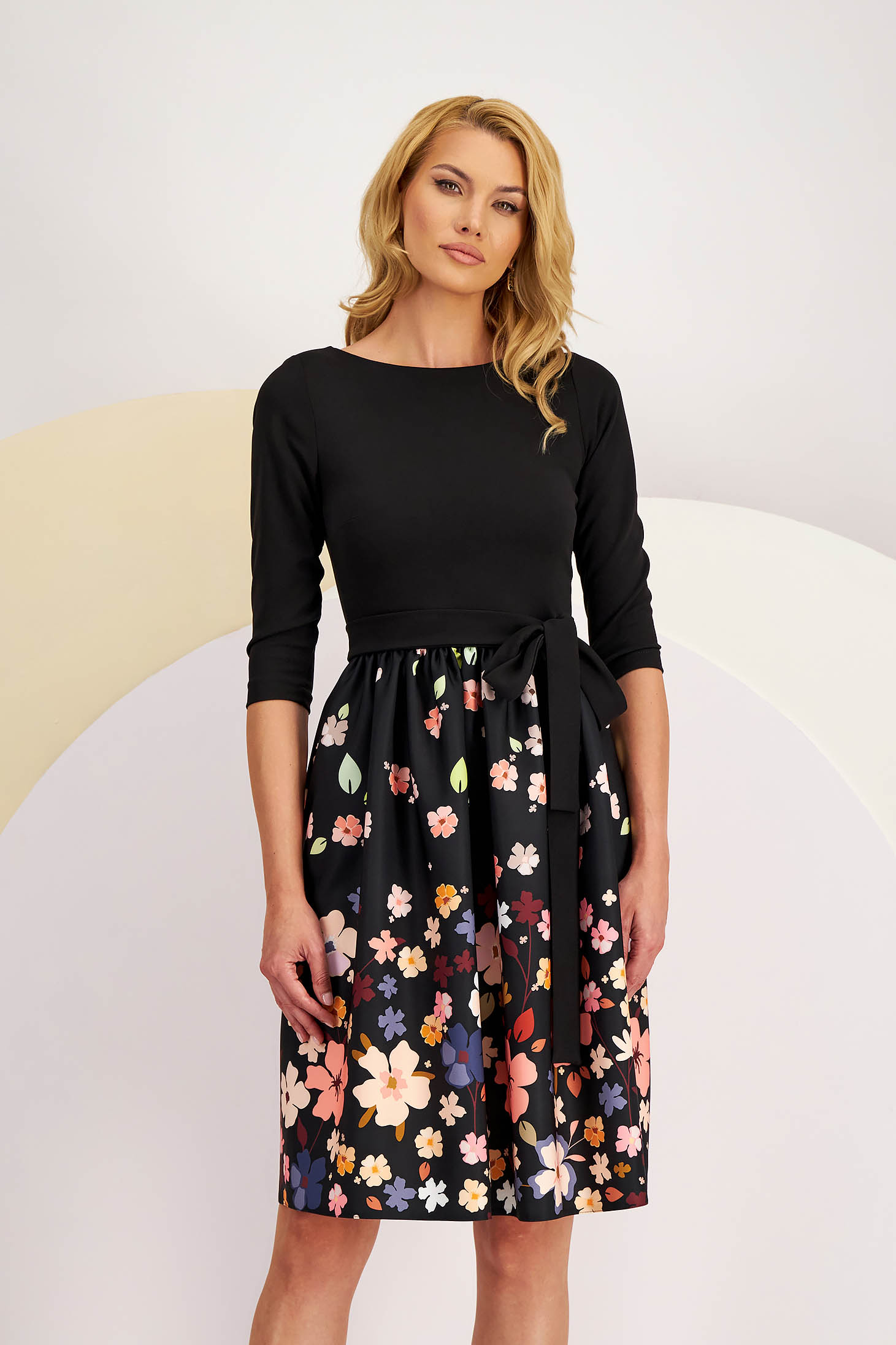 Midi Dress made of crepe and stretch fabric with digital print - StarShinerS