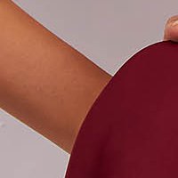 Rugalmas szövetü harang ruha - burgundy, oldalt zsebekkel, öv tipusu kiegészitővel - StarShinerS