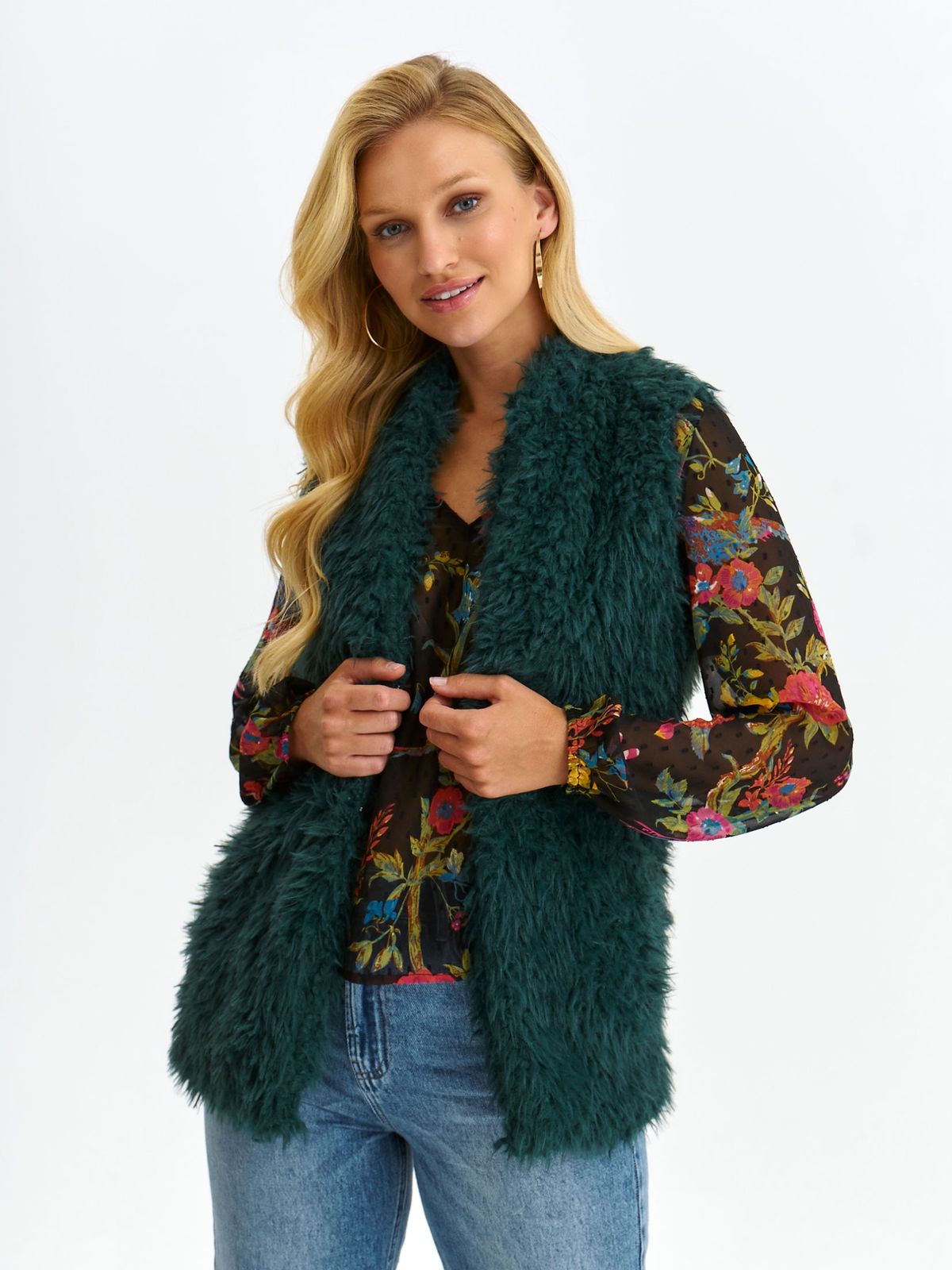 Darkgreen gilet from ecological fur arched cut lateral pockets