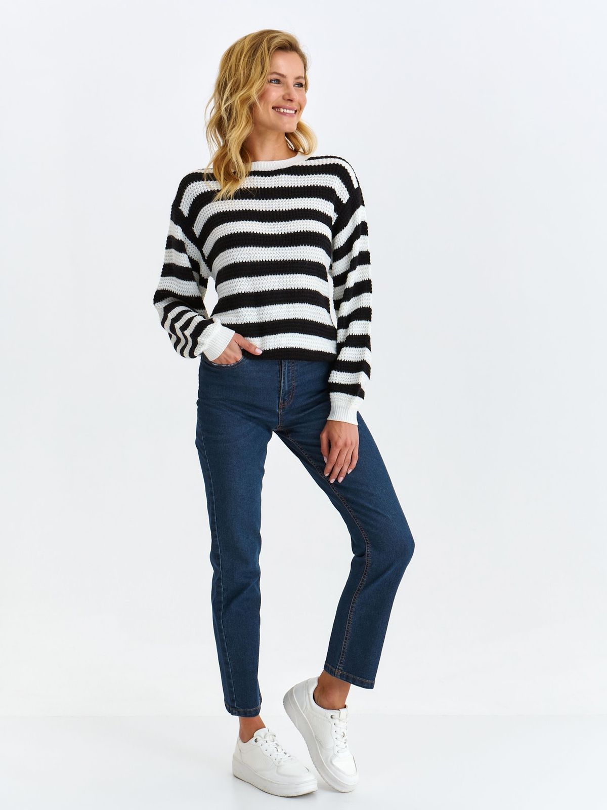 Black sweater knitted loose fit horizontal stripes