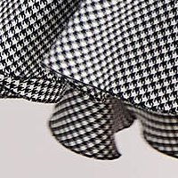 Rugalmas szövetü rövid harang ruha - fekete, fodros pántal, kockás mintával - StarShinerS
