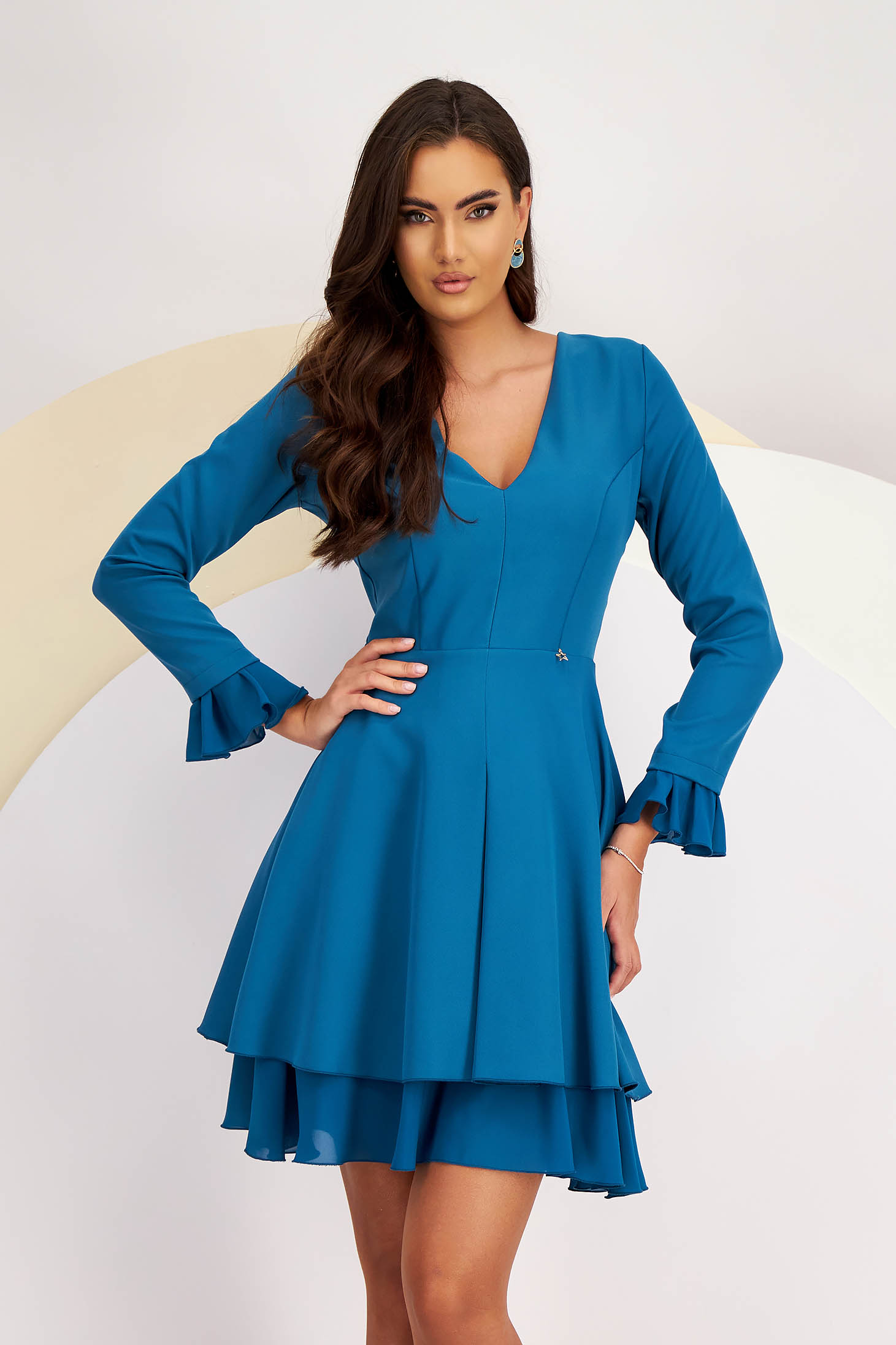 Šaty z elastické látky v petrol modré barvě, krátké, rozšířené s volánky z voálu - StarShinerS 1 - StarShinerS.cz